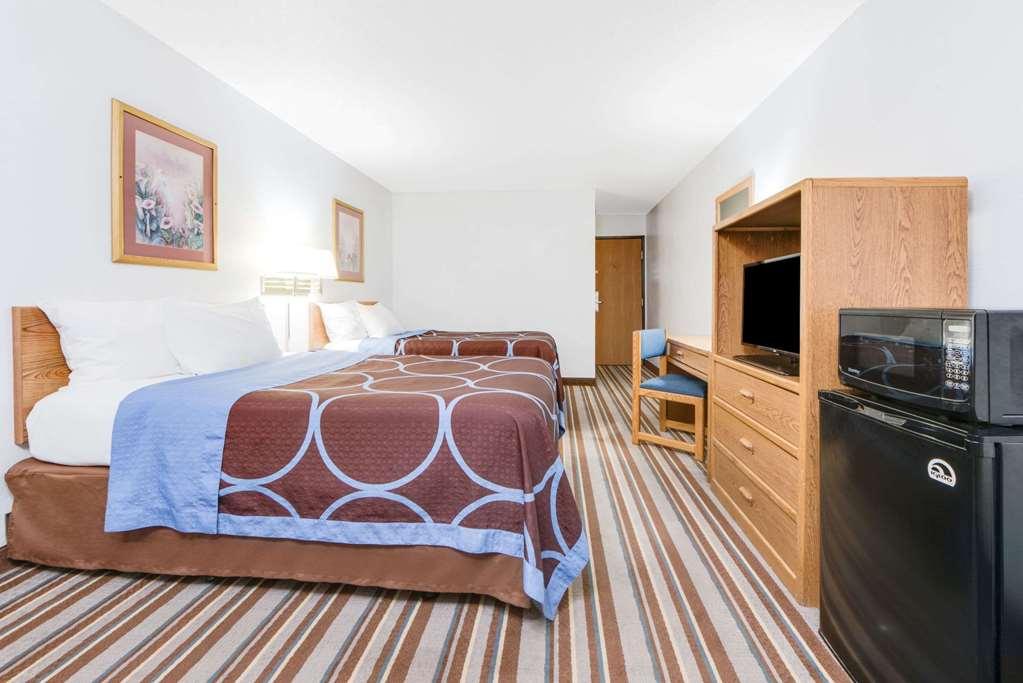 Super 8 By Wyndham Burlington Hotell Rum bild